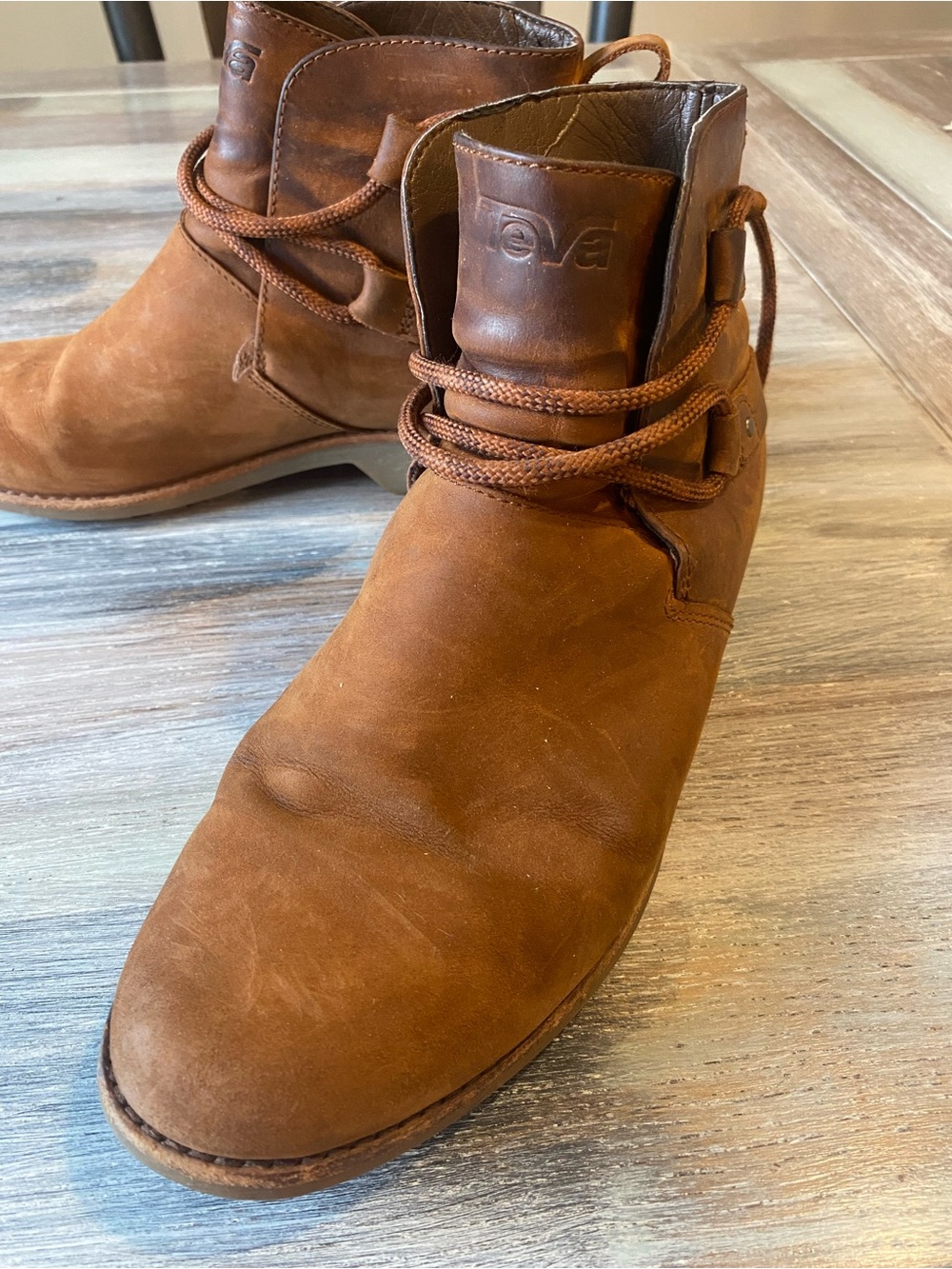 Teva Women's De La Vina Dos Shorty Boots tortoise shell brown colorway 7.5 - Picture 2 of 12